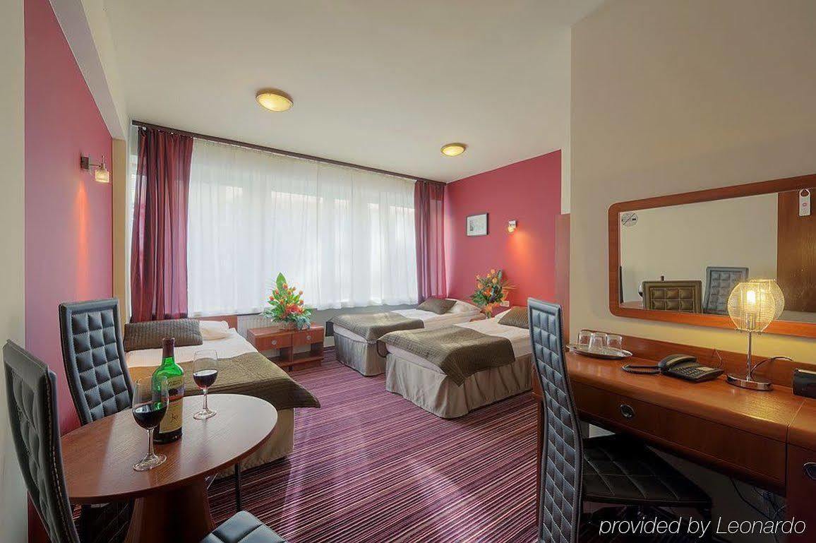 Hotel Delta Kraków Exteriör bild